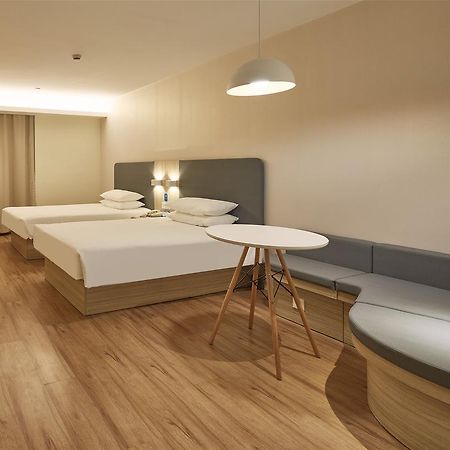 Hanting Hotel Shanghai Middle Ring Hunan Road Exterior photo