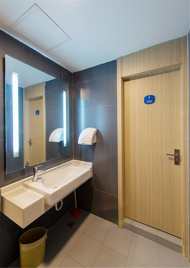 Hanting Hotel Shanghai Middle Ring Hunan Road Exterior photo